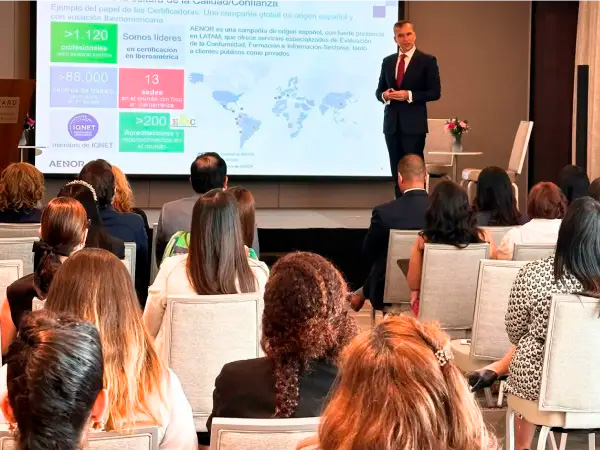 AENOR Dominicana impulsa el desarrollo directivo para mujeres