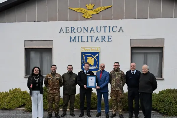 Noi di AENOR ITALIA siamo lieti di sostenere e valorizzare il percorso intrapreso dal 2° Reparto Genio, contribuendo al consolidamento degli elevati standard raggiunti in questi anni.